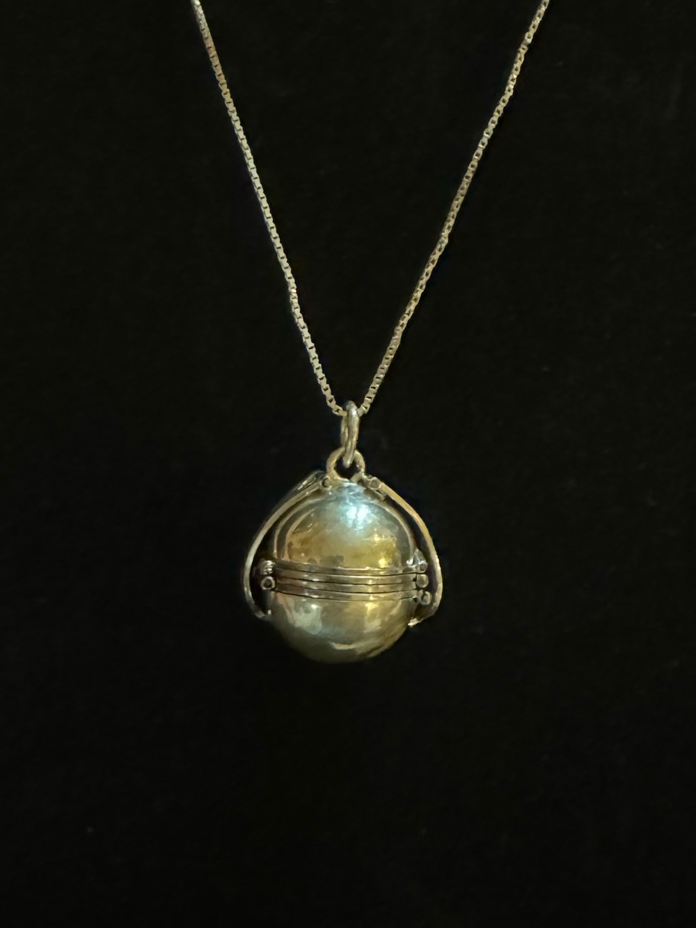 Sterling Silver Handmade 6 Picture Photo Ball Locket Necklace